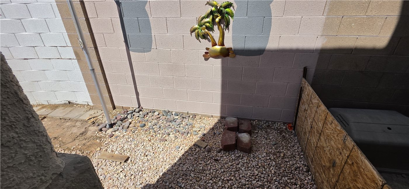 Outdoor Project 29 by Built to Last LV
